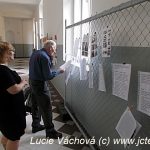 Na gymnáziu odhalili pamětní desku generála Karla Mareše