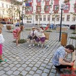 Architekti náměstí TGM přivezli houpací sítě a ladili detaily