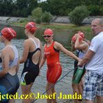 Triatlon: Machačová vybojovala na Evropském poháru juniorů v Táboře zlato