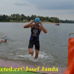 Triatlon: Machačová vybojovala na Evropském poháru juniorů v Táboře zlato