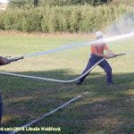V Drhovicích hasiči závodili netradičně