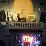 Balet na divadelním balkonu si nenechala ujít stovka diváků