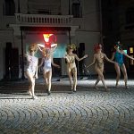Balet na divadelním balkonu si nenechala ujít stovka diváků
