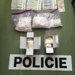 Jihočeští policisté si posvítili na drogy. Výrobce a dealery posbírala URNA
