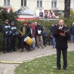 Přemysl Otakar II. už hrdě stojí v parku Na Sadech