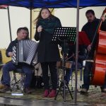 Na svatého Martina čekaly v Písku stovky lidí. I v dešti