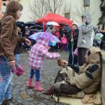 Na svatého Martina čekaly v Písku stovky lidí. I v dešti