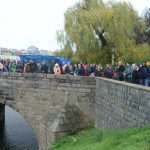 Na svatého Martina čekaly v Písku stovky lidí. I v dešti