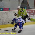 Lední hokej: Kohouti udolali houževnatý Trutnov v přesilovkách