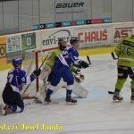 Lední hokej: Kohouti udolali houževnatý Trutnov v přesilovkách