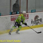 Lední hokej: Kohouti udolali houževnatý Trutnov v přesilovkách