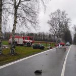 Čelní střet dvou aut u Otína nepřežil řidič Citroenu
