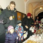 Na Táborsku září první stromy. Další se rozsvítí dnes