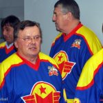 Pouzarovi a spol. tleskala vyprodaná Budvar aréna