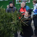 Vánoční stromky létaly do dálky