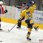 S outsiderem trápení a výhra Písku až na nájezdy