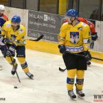 S outsiderem trápení a výhra Písku až na nájezdy