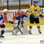 S outsiderem trápení a výhra Písku až na nájezdy