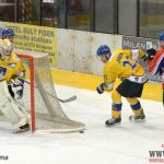 S outsiderem trápení a výhra Písku až na nájezdy