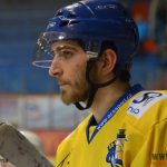 S outsiderem trápení a výhra Písku až na nájezdy