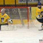 S outsiderem trápení a výhra Písku až na nájezdy