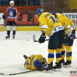 S outsiderem trápení a výhra Písku až na nájezdy