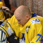 S outsiderem trápení a výhra Písku až na nájezdy