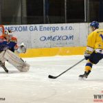 S outsiderem trápení a výhra Písku až na nájezdy