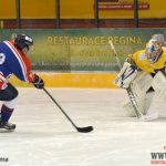 S outsiderem trápení a výhra Písku až na nájezdy