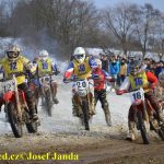 Chotčiny přivítaly republikovou elitu v motoskijöringu