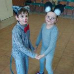 Jídelna školy v Bechyni ožila karnevalovým rejem