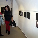Výstava fotografa Mariana Zajíčka zaplnila plánskou faru
