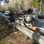 Zmařené dva lidské životy. Ranní nehoda u Nové Hlíny skončila tragicky