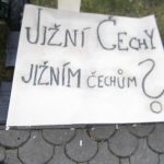 Demonstranti proti imigraci se střetli s pochodem proti xenofobii. Jen slovně
