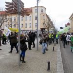 Demonstranti proti imigraci se střetli s pochodem proti xenofobii. Jen slovně