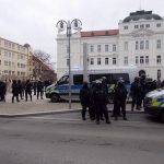 Demonstranti proti imigraci se střetli s pochodem proti xenofobii. Jen slovně