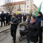 Demonstranti proti imigraci se střetli s pochodem proti xenofobii. Jen slovně