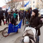 Demonstranti proti imigraci se střetli s pochodem proti xenofobii. Jen slovně