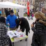 Demonstranti proti imigraci se střetli s pochodem proti xenofobii. Jen slovně