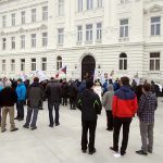 Demonstranti proti imigraci se střetli s pochodem proti xenofobii. Jen slovně