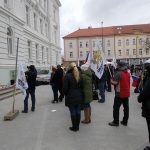 Demonstranti proti imigraci se střetli s pochodem proti xenofobii. Jen slovně