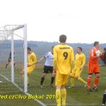 V Želči padlo osm gólů, dvě penalty a červená karta. Výhru odvezlo Veselí – přidali jsme fotky