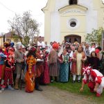 Křenovická prvomájová veselice – Karel IV. s Žižkou a esenbákem