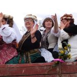 Křenovická prvomájová veselice – Karel IV. s Žižkou a esenbákem