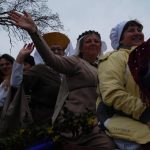 Křenovická prvomájová veselice – Karel IV. s Žižkou a esenbákem