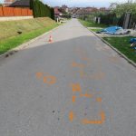 Seniorka spadla z kola v Lišově. Druhý den zemřela v nemocnici