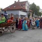 Do Bechyně dorazil Karel IV. Bavili ho žáci místní školy