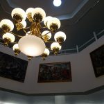 Plánskou obřadní síň zaplnily obrazy dospělých žáků Teodora Buzu