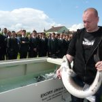 Prezident si ve Vodňanech prohlédl jesetery a promluvil ke studentům rybářské školy i fakulty