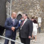 Ve Strakonicích dostal prezident fez a pivo